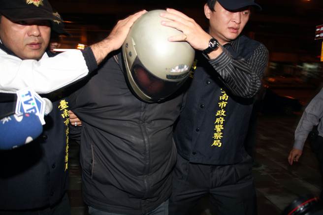 2013年7月30日，台南地方法院判处凶嫌曾文钦无期徒刑，果真如他当初所料的，「在台湾杀死一、两个人，不会被判死刑。」(中时资料库)