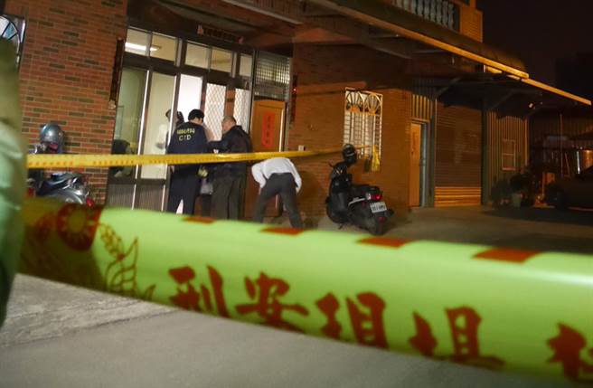 2016年3月，八德区广福路民宅传出4死2伤命案，检警到场勘验。（中时资料照 蔡依珍摄）