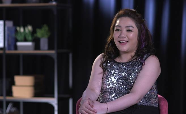 凌威威爆某玉女歌手耍大牌、被富商包养。(照片/邱子轩 拍摄)