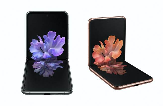 三星Galaxy Z Flip 5G正式发表，提供灰色（Mystic Gray）与铜色（Mystic Bronze）两款顏色。（三星提供／黄慧雯台北传真）