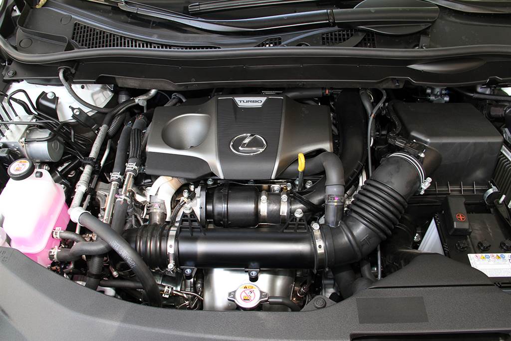 受六期環保影響，Lexus IS 二度大規模改款僅導入 IS300h 單一規格、同引擎之NX/RX 有待確認