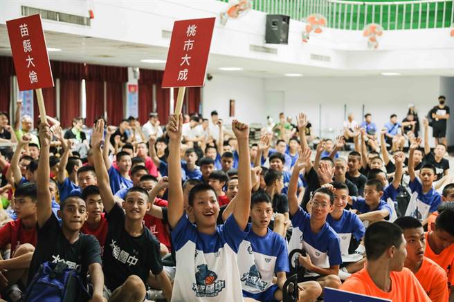 第1届王辉杯篮球赛今天在嘉义市开打。（王辉杯大会提供）