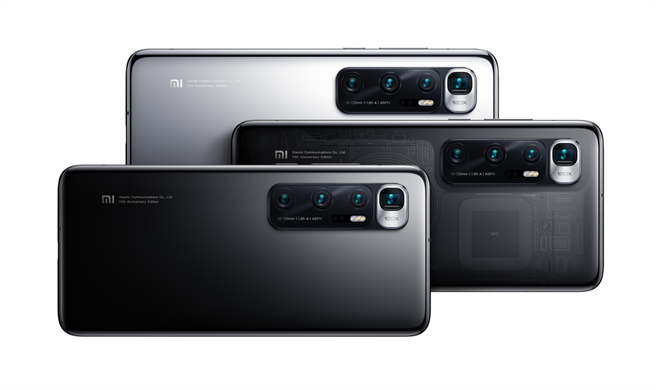小米10至尊纪念版。（小米提供／黄慧雯台北传真）
