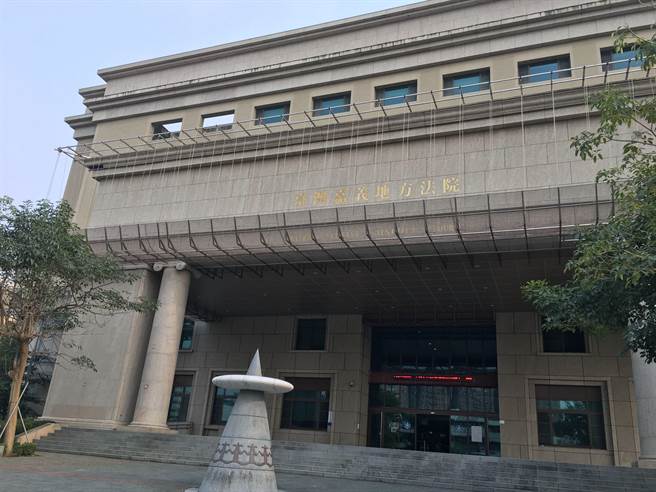 職業軍人偷拍8名少女裸露照，再脅迫發生關係，遭重判20年6月，賠償受罪人及家屬共90萬元。（中時資料照）