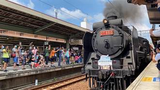 鐵道迷注意 蒸汽國王「DT668」火車駛入富岡為慶典揭幕