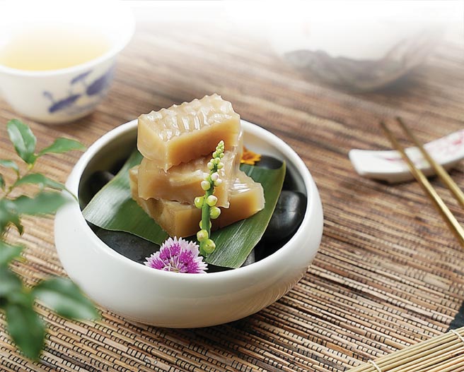 三 星 家 常 味 乐龄长辈客座掌杓三星餐厅颐宫携手食忆卖回忆 特刊 工商时报