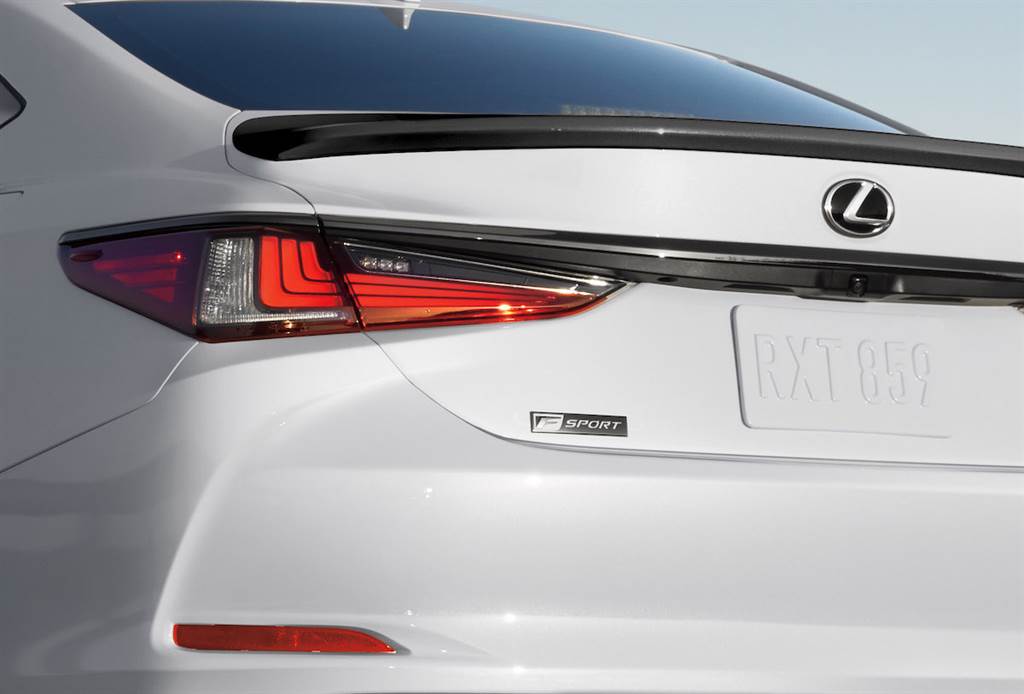 新增 ES250 AWD 規格與限量版 Black Line Edition，2021 年式樣 Lexus ES 北美發售