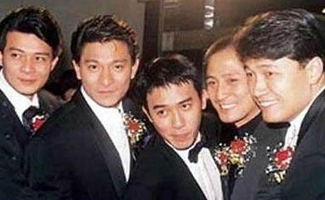 湯鎮業曾與劉德華、梁朝偉等人組成「TVB五虎將」。（圖／微博）