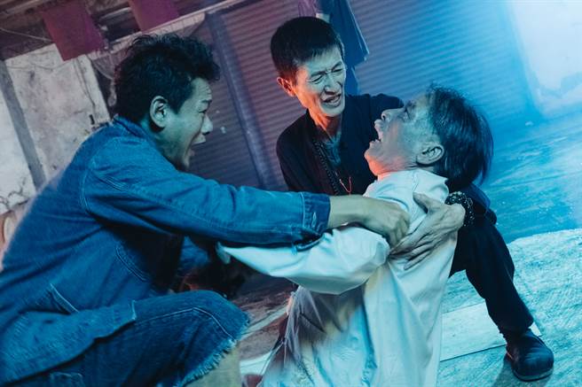 资深演员陈博正在剧情恐怖国片《馗降：粽邪2》中，饰演没有代天命，却喜欢帮人办事的法师。（照片／华影国际　提供）