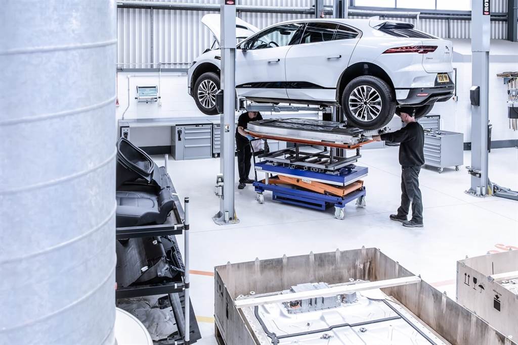 Jaguar Land Rover的鋁生產過程可降低多達26％的碳排放 2013年至今已回收利用達36萬噸
