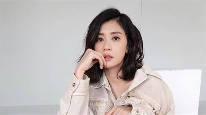 贾静雯忙着拍《妈，别闹了！》，许光汉前来探班引起骚动。（图／IG@贾静雯）