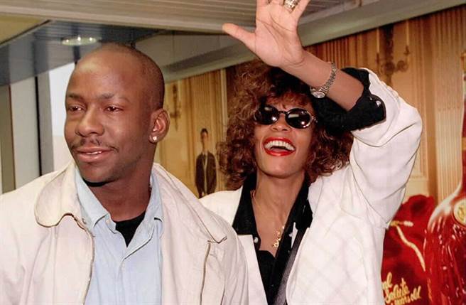 惠妮休斯顿嫁给乐坛坏小子巴比布朗后，被家暴又沾酒染毒，人生全毁。(中时资料照片)