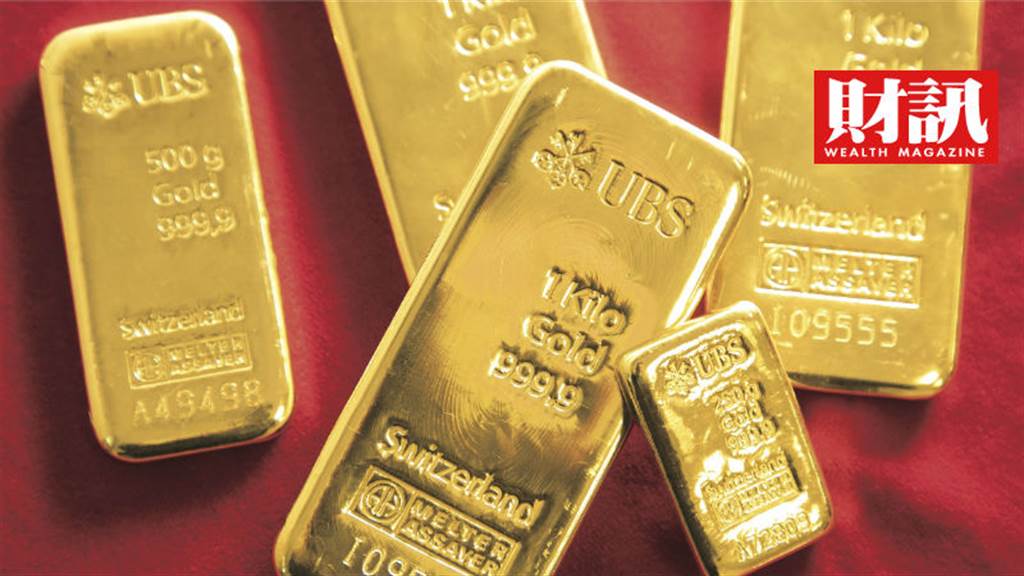 今年因黃金ETF淨流入激增，金價於8月上旬突破2000美元創下新高。（圖／陳俊松攝）)