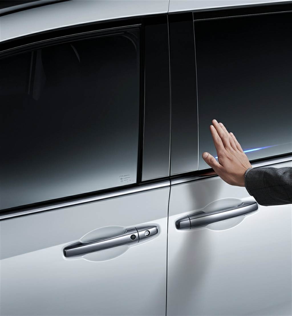 Honda Odyssey二度小改前導網站上線、導入全球首創「手勢控制電動滑門」技術