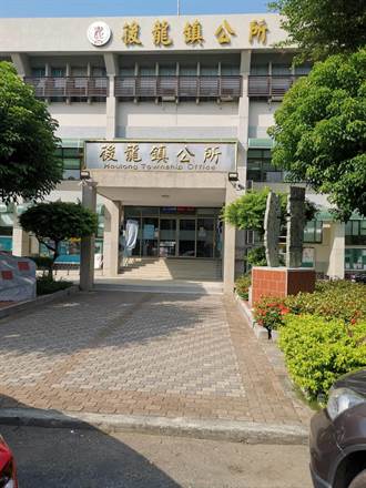 後龍鎮長朱秋隆努力多年終於促成鎮公所新建