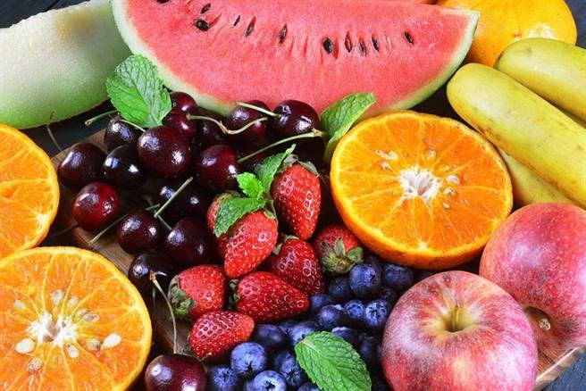 糖尿病可以吃水果嗎？醫曝這4樣更應忌口。(示意圖/達志影像)