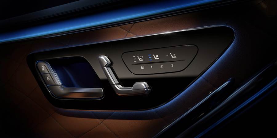 汽车产业标竿再度飞越进化，全新第11代梅赛德斯-奔驰 S-Class W223全球首发