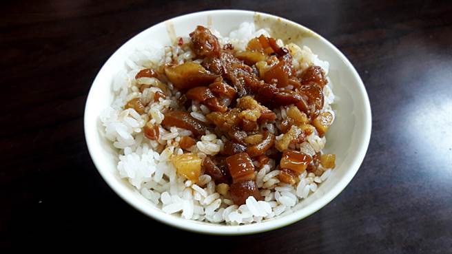 滷肉饭一碗588元 揪女同事吃到饱下秒悲剧了(示意图/达志影像)