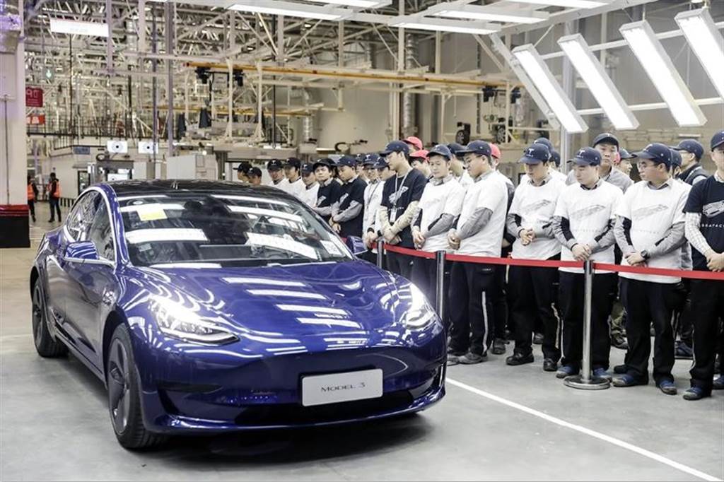 連四月賣爆！Model 3 中國八月銷量 1.18 萬台，打下特斯拉海外市場半邊天
