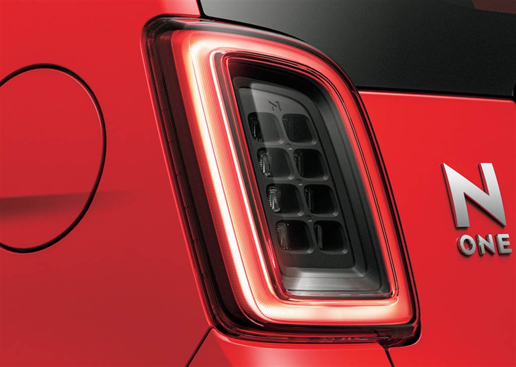 首度導入 RS TURBO 搭六速手排，Honda N-ONE 輕自動車秋季發表！
