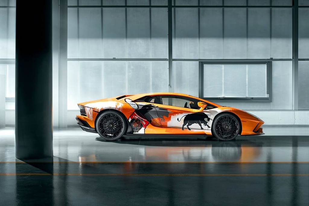 Lamborghini慶祝第一萬台Aventador誕生！
