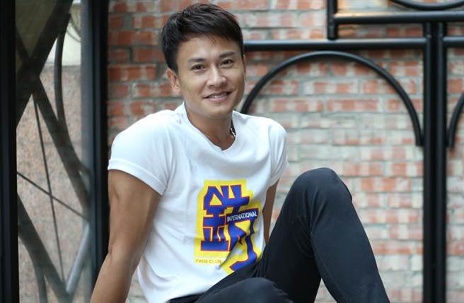 王建復当了单亲爸，教养儿子时被小孩的离奇之举吓到，他自责反思，而这故事也让许多当妈妈的人心酸泪崩。(中时资料照片)