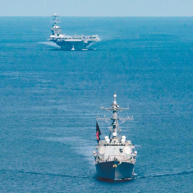 美國航母7月前往南海進行雙航母演習。（取自美國太平洋艦隊臉書）