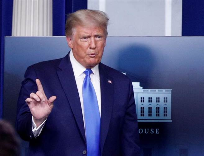 美国总统川普9月23日在白宫举行记者会，发表谈话的神情。（路透）