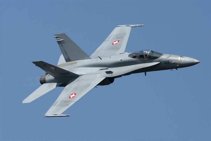 瑞士空軍的F/A-18C戰機，已經老舊需要汰換。(圖/瑞士空軍)