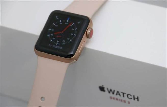 watchOS 7爆发灾情Apple Watch Series 3用户升级且慢- 行动装置- 科技