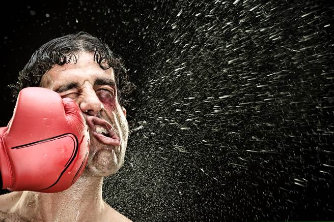 南非东开普顿省的亚歷山大镇，几日前发生一起18岁少女被揍成猪头的暴力案件。(示意图/达志影像)