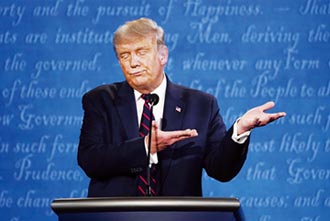 川普73次抢话 批通讯投票舞弊 拜登斥输不起 美国大选 总统辩论互骂 媒体：没有赢家