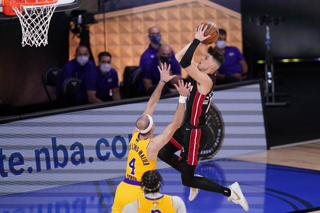 热火替补射手赫罗竟在总冠军赛G1交出负35的场上正负值。(美联社)