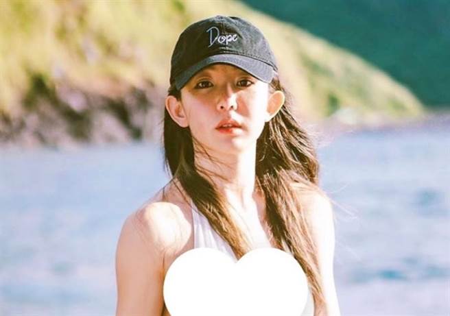 郭書瑤烤肉殺很大 倒出兇猛風景粉絲全歪樓。(圖／郭書瑤（瑤瑤）IG@yaokuo)

