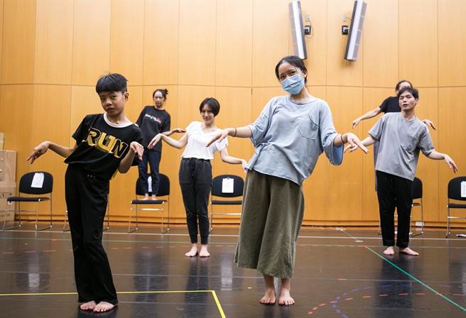 《物种大乐团》排练现场。(图/林韶安摄)