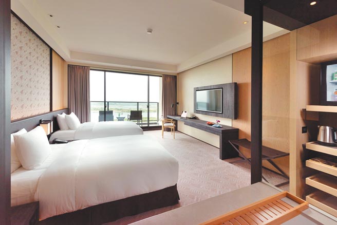 台南大员皇冠假日酒店邻近安平港，赏国庆烟火拥地利之便。（台南大员皇冠假日酒店提供）