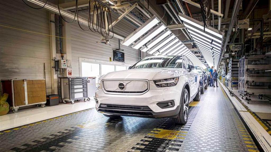 Volvo XC40 Recharge 電動休旅正式投入生產，十月下旬開始交車