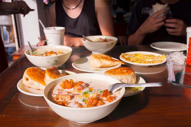 早餐店没卖「小肉豆」同学问号 南部人崩溃：没吃过人生遗憾(示意图/达志影像)