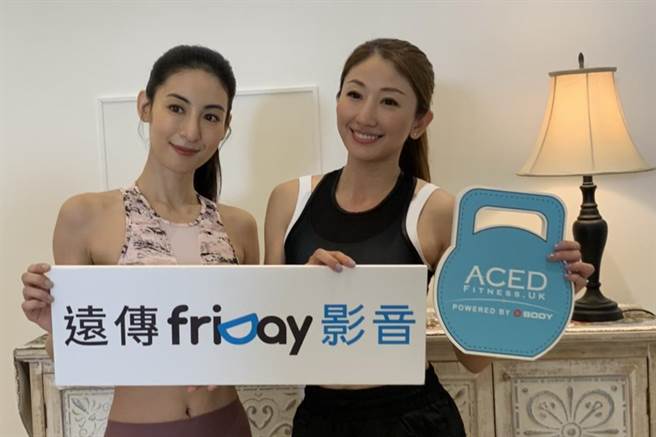 远传friDay影音首部自制多视角节目《爽健零时差》，首集单元由大久保(左)与Annie老师(右)拍摄。（远传提供）