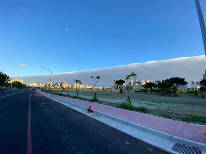 民眾在竹北AI智慧园区旁边的胜利八街所拍摄。(图/Yung-Jui Chen授权提供)