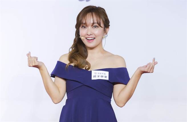 爱纱近来当起Youtuber，探讨台日文化差异。（图／中时资料照）