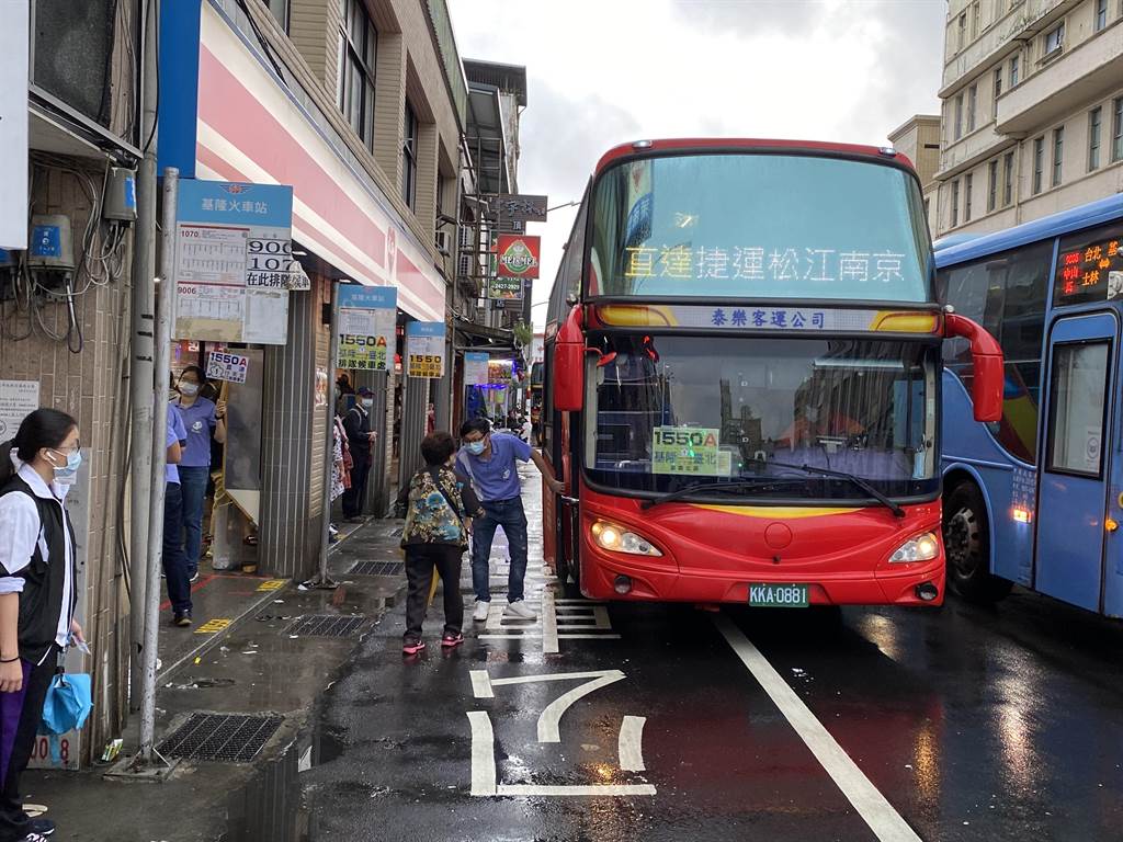 北 基合作開線公車從基隆直達行天宮 生活 中時