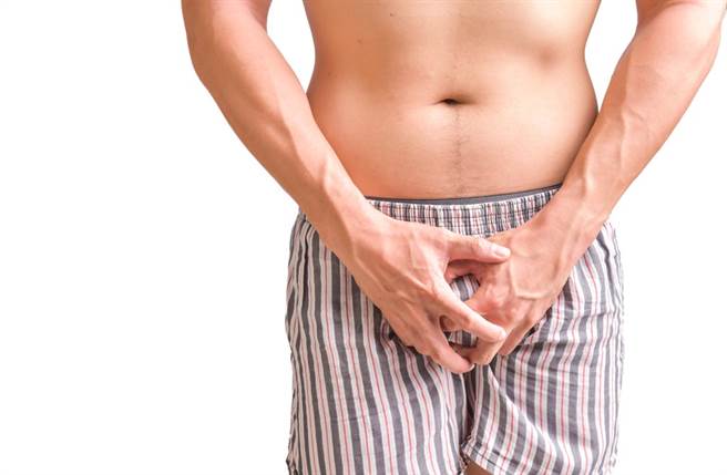 人妻控制狂上身，越来越极端，竟要求行房前先生的私密处要喷酒精消毒，光想就痛死。(达志影像/shutterstock提供)