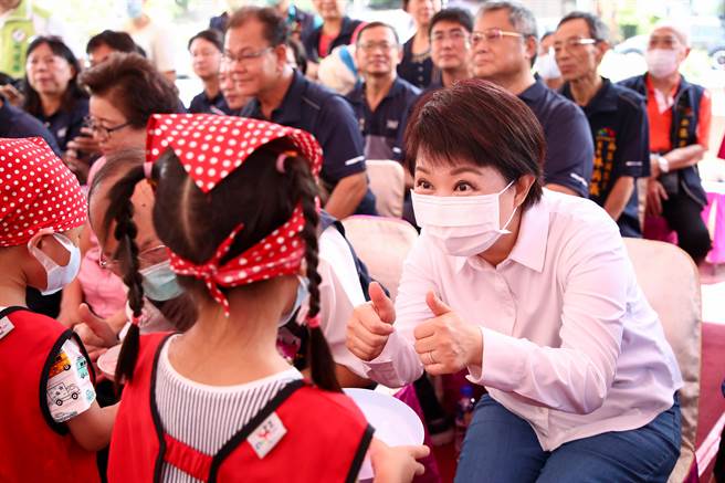 台中市府表示，市长卢秀燕上任前，台中市只5间公托，今年已增到14间，明年增加到29间，预计2022年规画50间公托，托育供给量稳定且足够。（卢金足摄）