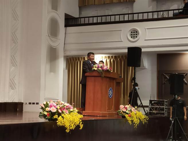 卫福部长陈时中今日获邀参加公共卫生联合年会，并发表专题演讲。(李侑珊摄)