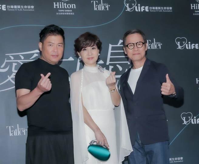 曾国城（左起）、方芳芳、罗大佑9月一起出席2020 爱不止息慈善晚会。（卢祎祺摄）