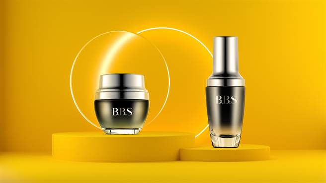 BaiBeiSkin植物萃取激活修护精华液、植物萃取激活修护精华霜。（图／品牌提供）