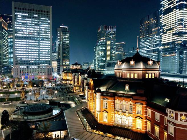 日本有意開放「超短期居留」，讓商務客入境72小時免居家檢疫，圖為東京車站。（王嘉慶攝）