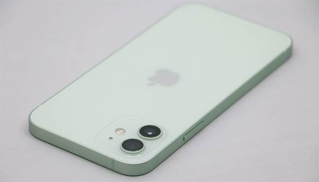 開箱]iPhone 12綠色粉嫩綠色風格比前代更清新- 科技- 科技