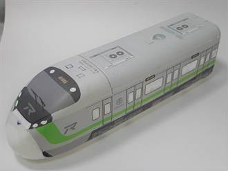 台鐵最美區間車商品明開賣 EMU900型電聯車將抵台　